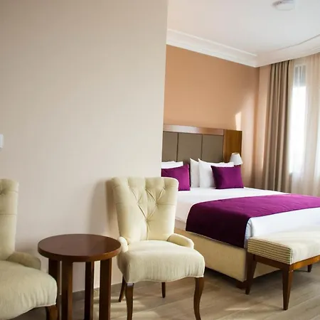 Xenon & 4* Belgrade