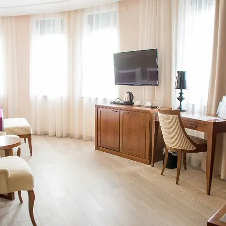 Hotel Xenon &
