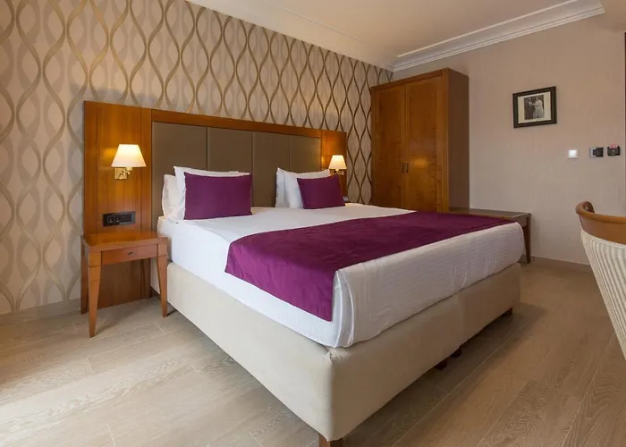 Ξενοδοχείο Xenon & 4*