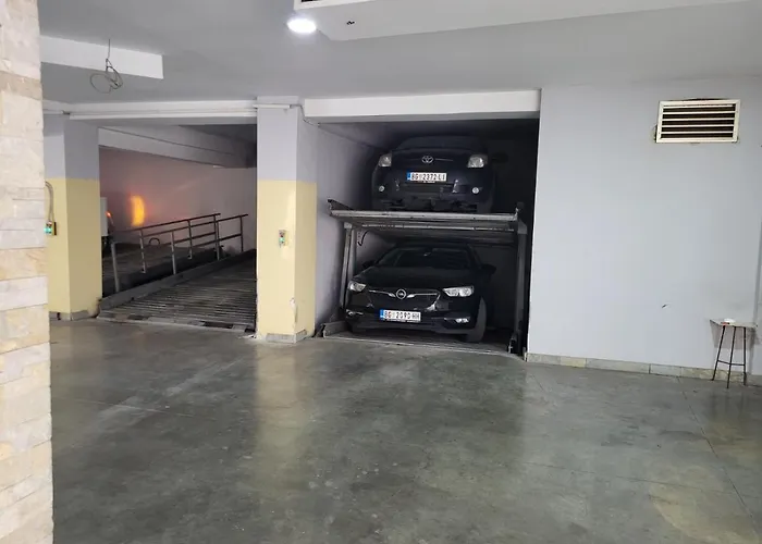 Xenon & Ξενοδοχείο 4*