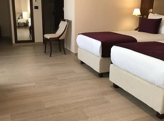 Xenon & Ξενοδοχείο Βελιγράδι