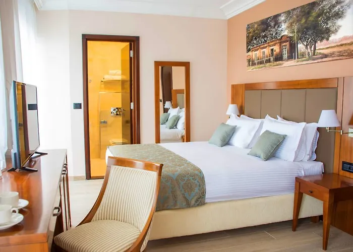 Ξενοδοχείο Xenon & 4*